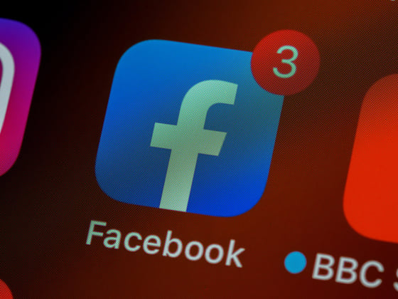 Social Media for Restaurants: 6 Tools for Success