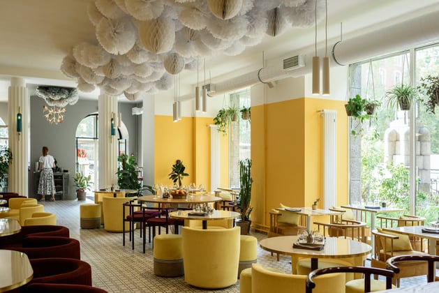 7 Ways to Reduce or Control Noise in a Restaurant