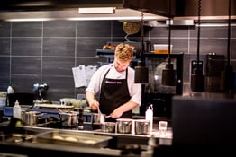 The Pros & Cons of Cloud Kitchens & Ghost Kitchens