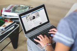 Simple Tips For Keeping Your Restaurant's Facebook Page Fresh