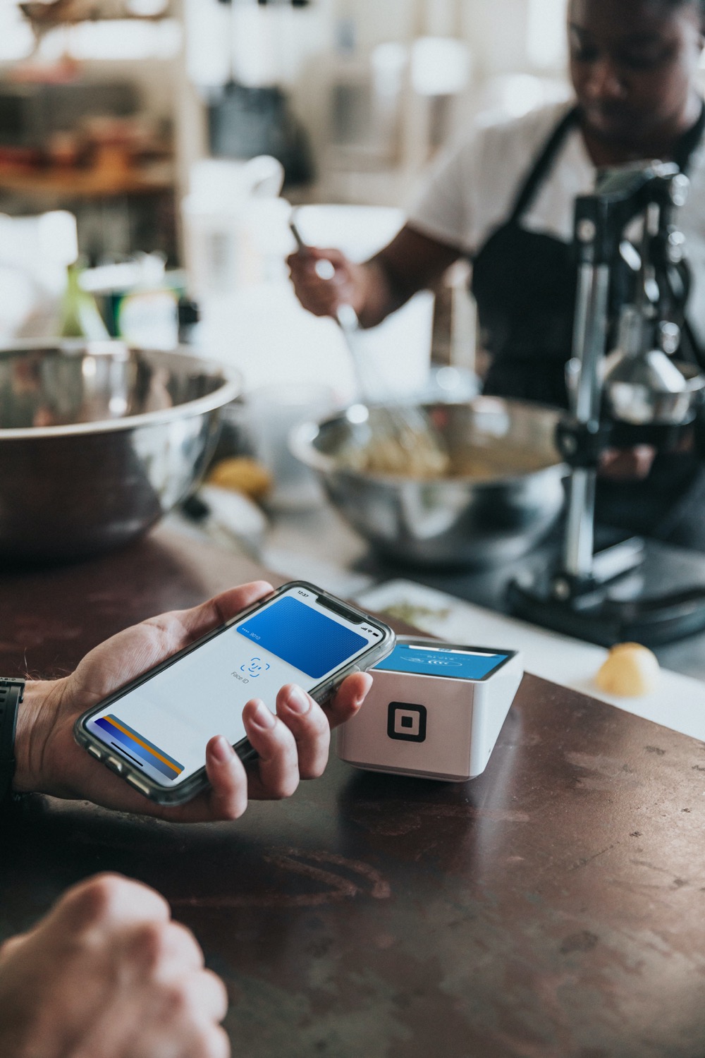 8 Things You Should Know About the Benefits of Mobile Payment in Restaurants