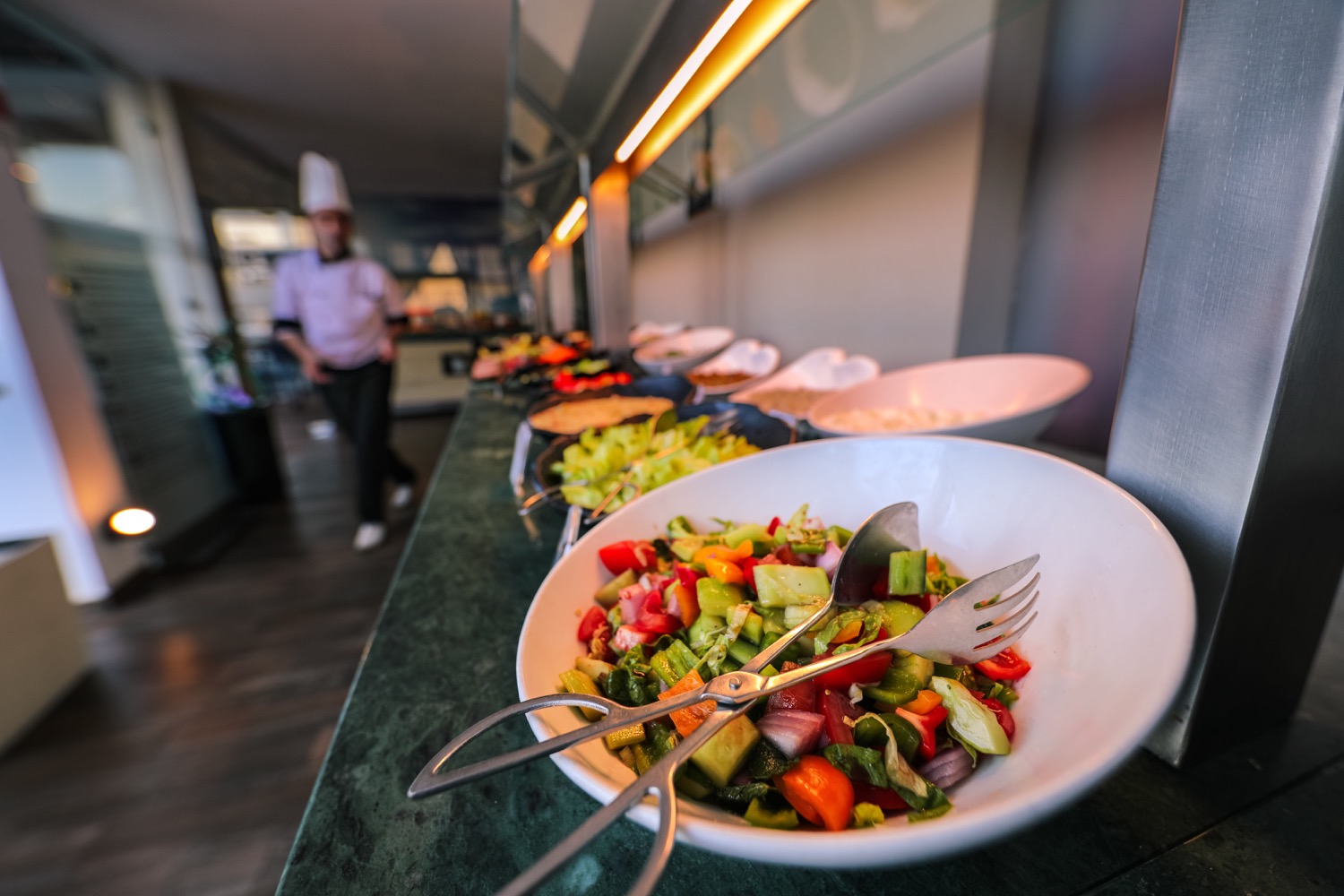 A Complete Guide to Food Waste Management Solutions for Restaurants