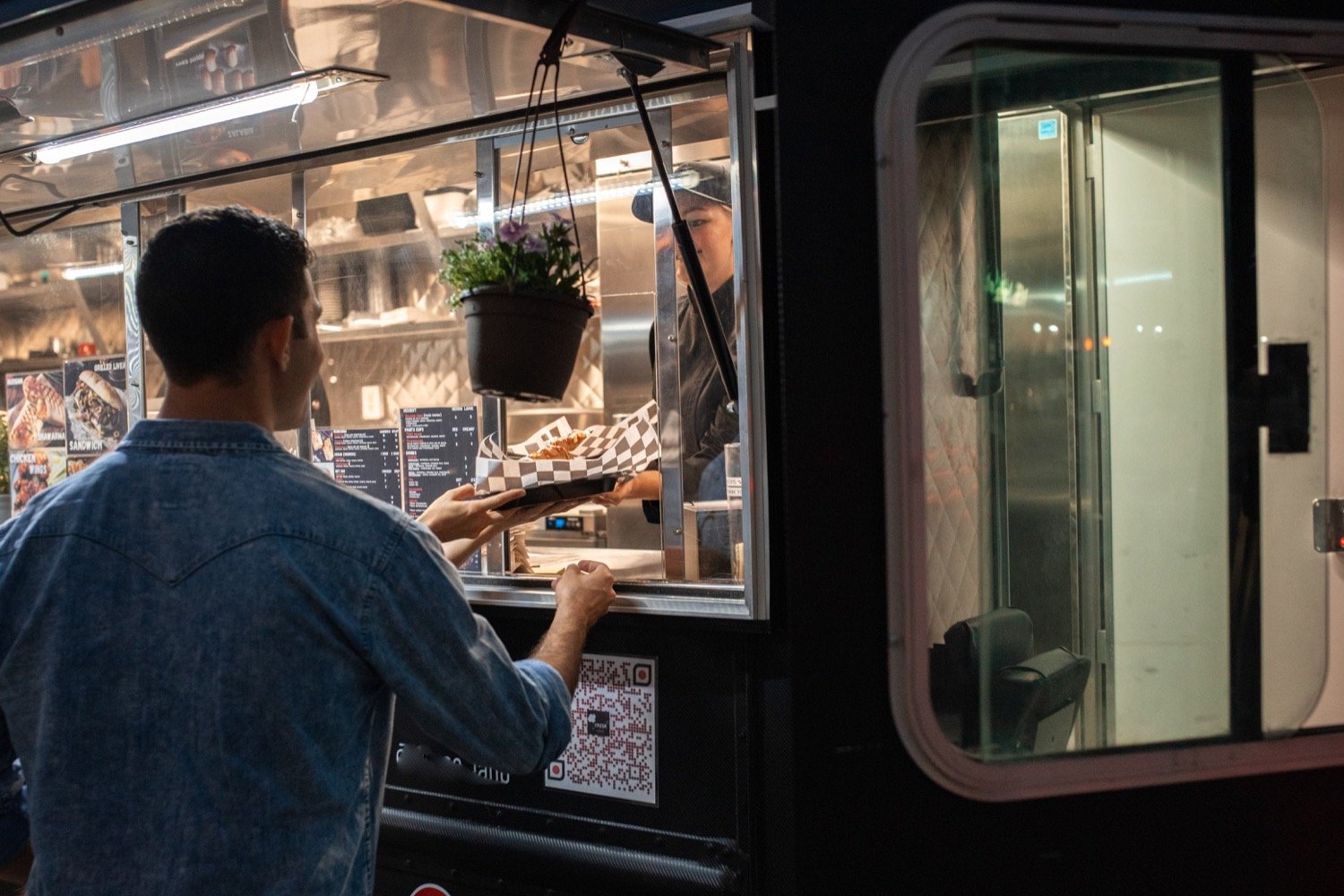 What is a Food Truck Broker and Should You Work With One?